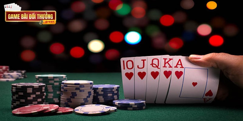 Thứ tự tay bài trong Poker rất quan trọng